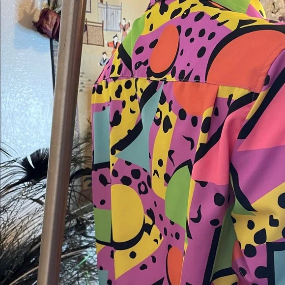 90’s print button down Colorful Geometric Print Shirt - Picture 4 of 4